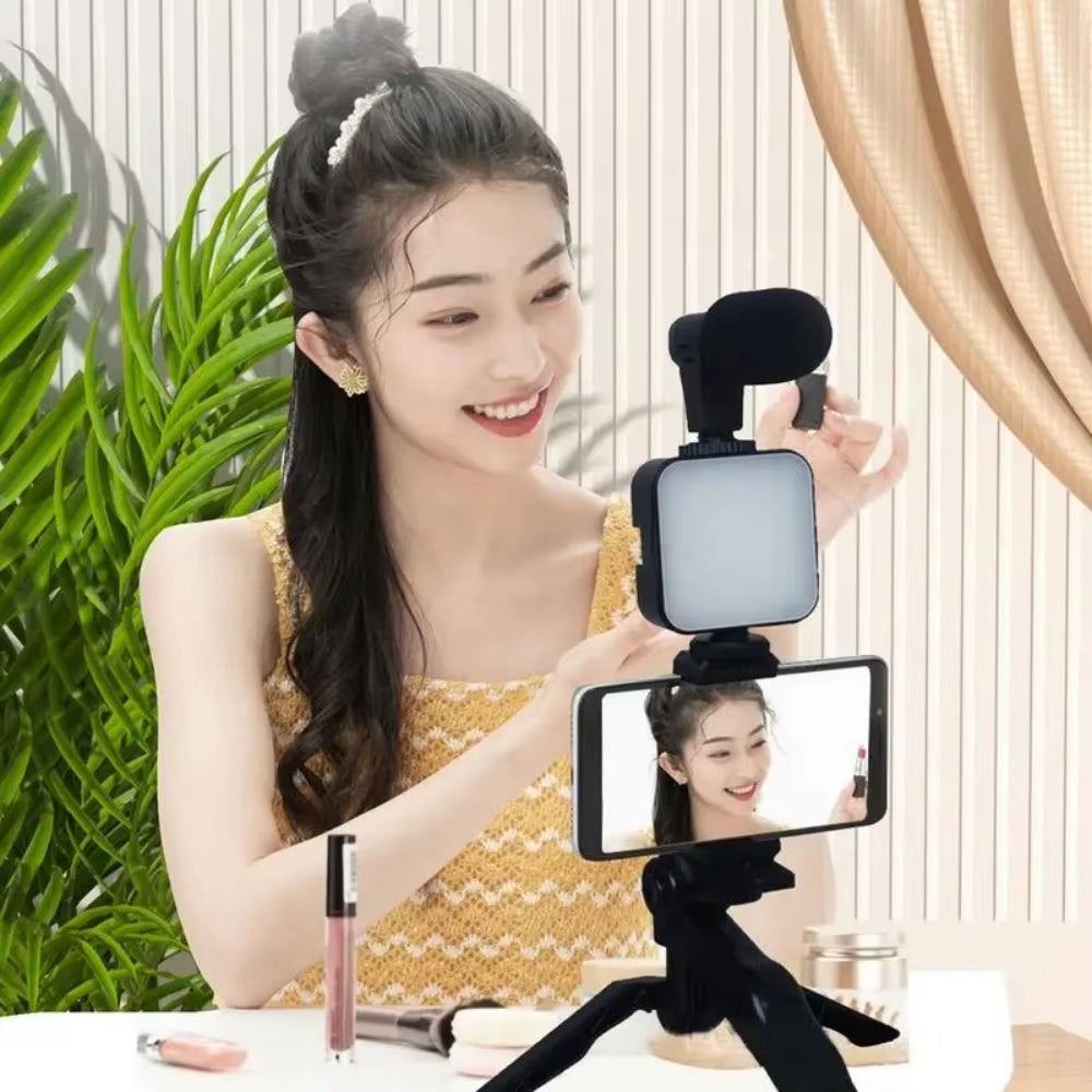 Smartphone Vlogging Kit with Tripod Phone Holder Mini Microphone LED Fill Light Starter for Tiktok Live Stream Video Youtube
